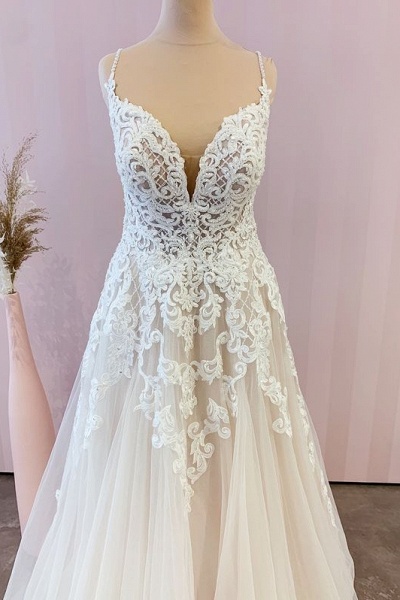 Stunning Spaghetti Straps Appliques Lace A-Line Tulle Floor-length Wedding Dress_3