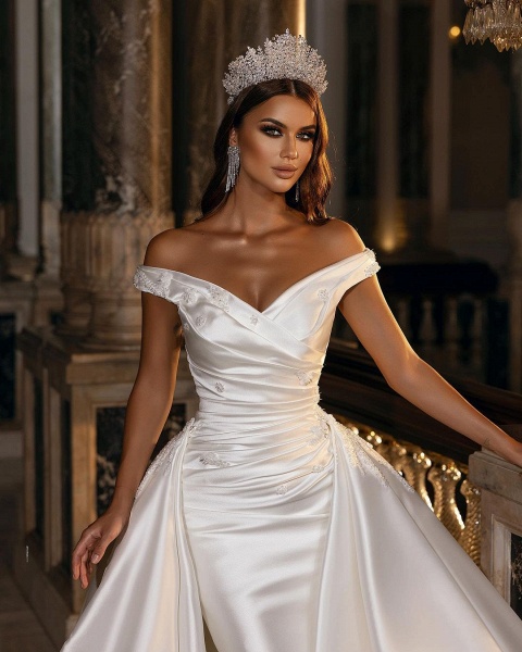Gorgeous A-Line Off-the-shoulder Sweetheart Backless Ruffles Appliques Satin Wedding Dress_2