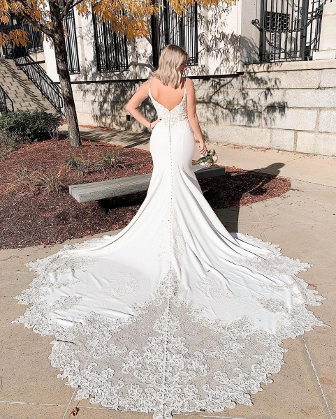 Sexy V-neck Spaghetti Straps Appliques Lace Backless Mermaid Wedding Dress_3