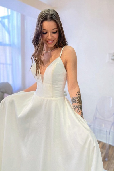 Glamorous A-Line Spaghetti Straps Sweetheart Satin Backless Wedding Dress With Pockets_2