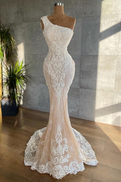 Elegant One Shoulder Appliques Lace Mermaid Floor-length Wedding Dress_1