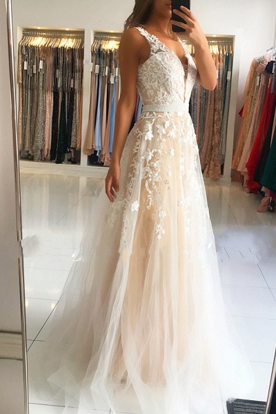 Delicate V-neck Open Back Lace Floor-length A-Line Ruffles Prom Dress_4
