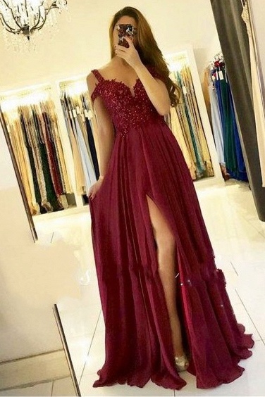 Beautiful Off-the-shoulder Lace A-Line Ruffles Prom Dress With Side Slit_2