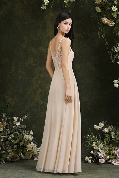 Elegant Long A-line V-neck Floral Lace Backless Bridesmaid Dresses_10
