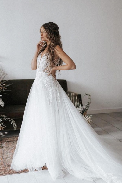 Boho Long A-line V-neck Lace Tulle Backless Wedding Dresses