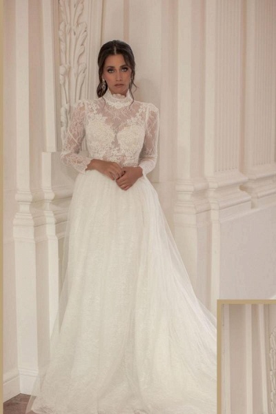 Elegantes Brautkleid mit hohem Kragen und langen Ärmeln und Kapellenschleppe_1