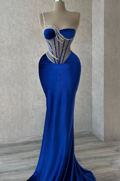 Königsblaues langes Meerjungfrau-Abendkleid mit einem Schulterträger aus Satin und silbernen Perlen