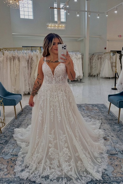 Long A-line Spaghetti Straps Open Back Appliques Lace Wedding Dresses