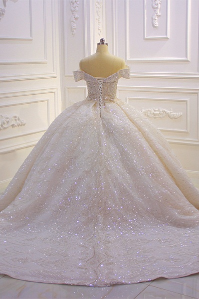 Nobles schulterfreies Ballkleid-Hochzeitskleid mit Pailletten und Perlenbesatz aus Satin_5