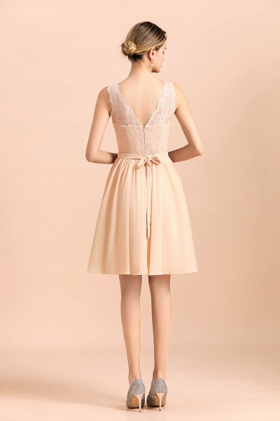 Cute Sleeveless Lace A-Line Knee Length V-neck Backless Bridesmaid Dress_3