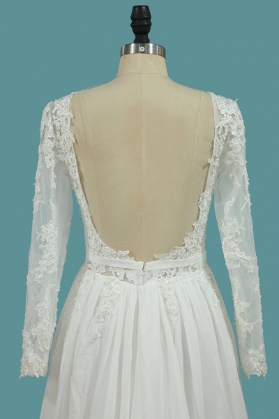 Langärmliges, bodenlanges Bateau-Hochzeitskleid aus Chiffon in A-Linie mit Rüschen_4