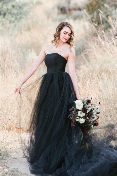 Elegantes, langes, trägerloses, schwarzes Tüll-Hochzeitskleid in A-Linie_1