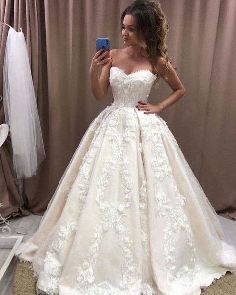 Romantic Long Ball Gowns Sweetheart Wedding Dress With 3D Floral Appliques Lace_1