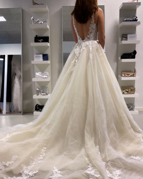 Classy Bateau Appliques Lace Floor-length Tulle Ruffles Backless A-Line Wedding Dress_3