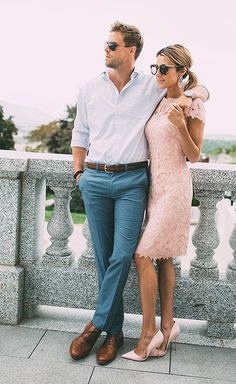 Classic Pink Short Sheath Lace Prom Dress with Sleeves_3