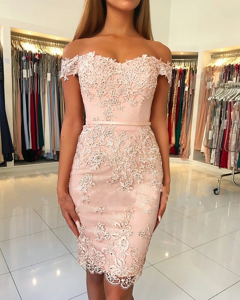 Classy Off-the-shoulder Knee-length Sheath Prom Dress With Appliques Lace_1