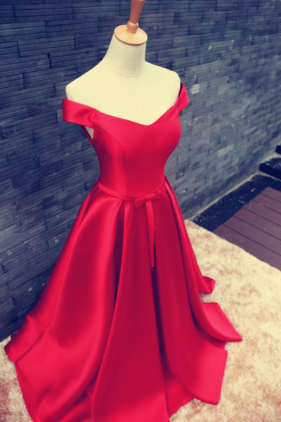 Charming Off-the-shoulder A-Line Satin Ruffles Floor-length Prom Dress_2