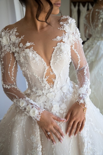 Exquisite Long A-line Sweetheart Tulle Lace Backless Wedding Dress with Sleeves_3