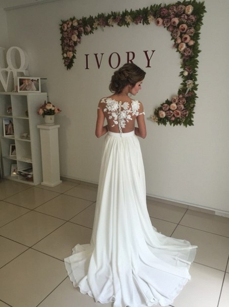 Elegant A-Line Chiffon Appliques Lace Ruffles Wedding Dress With Side Slit_3
