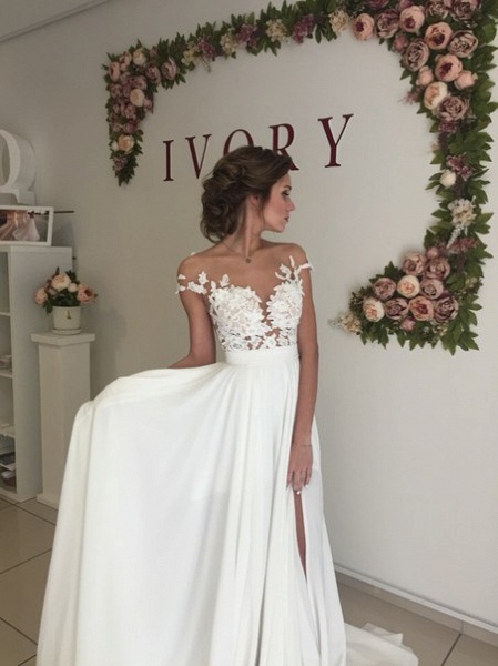 Elegant A-Line Chiffon Appliques Lace Ruffles Wedding Dress With Side Slit_4